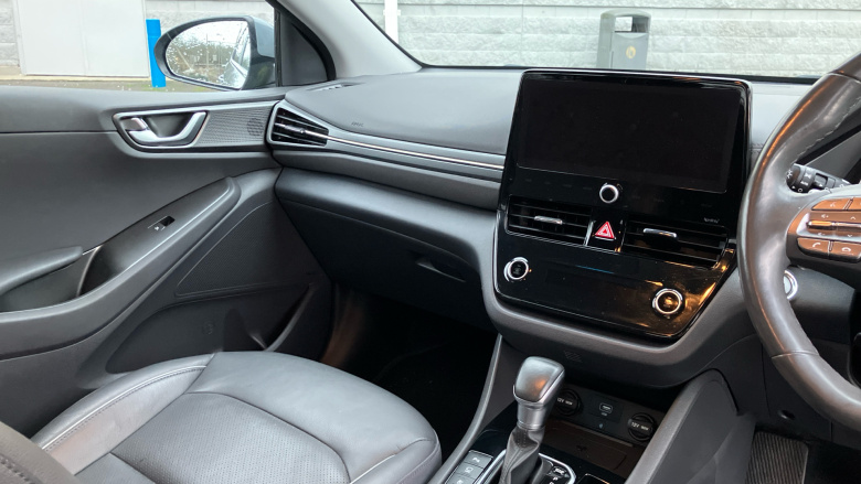 Hyundai IONIQ 1.6 GDi Hybrid Premium SE 5dr DCT Hybrid Hatchback